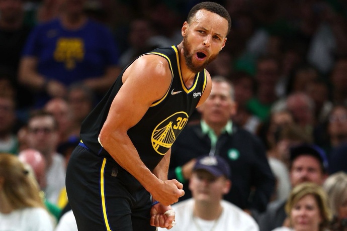 戴尔·库里称：库里完全能打到40岁